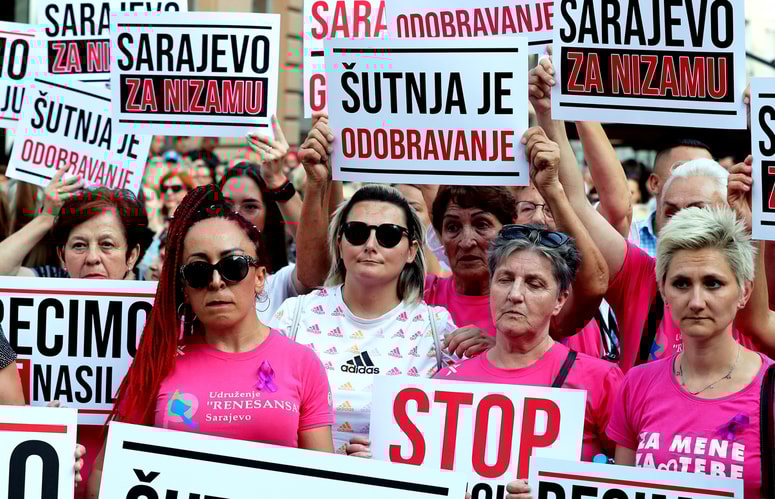 S protesta v Sarajevu 