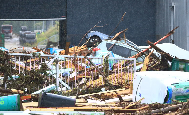Združenje bank Slovenije je Banki Slovenije že posredovalo pobudo za regulatorno podporo pri pripravi rešitev za prizadete v poplavah. 