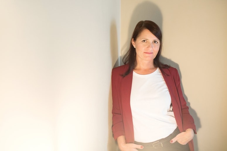 Glavna fotografija članka:(INTERVJU) Tina Bončina o izgorelosti: Zdravo je biti zadovoljen z dovolj dobrim, ne s popolnim