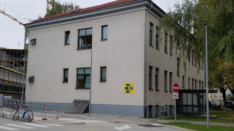 Na infekcijskem oddelku celjske bolnišnice je okuženih 16 medicinskih sester in 3 zdravniki.