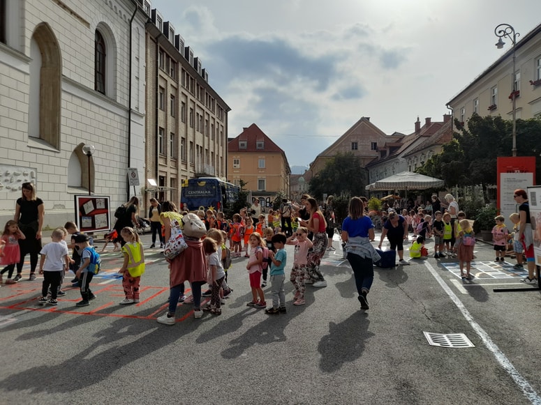Evropski teden mobilnosti v Celju: Prešernova ulica bo še do konca tedna zaprta za promet. 