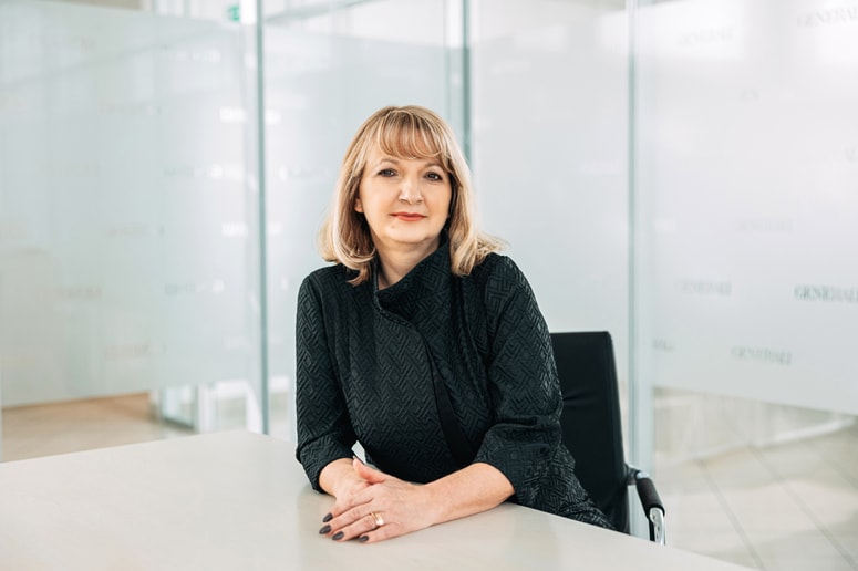 Vanja Hrovat: "Podjetja postajajo bolj dovzetna za pogovore o zavarovanjih, to opažamo že nekaj let. Zavedajo se tveganj in zato zavarovanj ne dojemajo več kot nepotreben strošek."

 