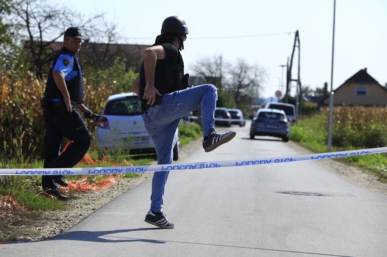 Z nepredajo je osumljeni policiste v "nizkem štartu" držal skoraj deset ur. 