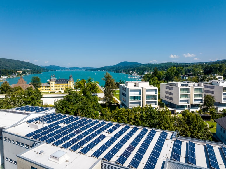 Koroška je tudi zelena destinacija in vodilna regija v Evropi, ko gre za trajnostno gospodarstvo. Kot regija zelenega gospodarstva se je uveljavila prav zaradi uporabe obnovljivih virov energije.