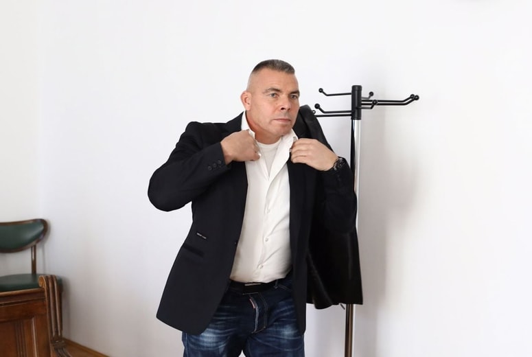 "Ne morem priznati nečesa, česar nisem storil," je sodniku rekel Rok Furlan, v poslovnem svetu znan kot kralj betona. 