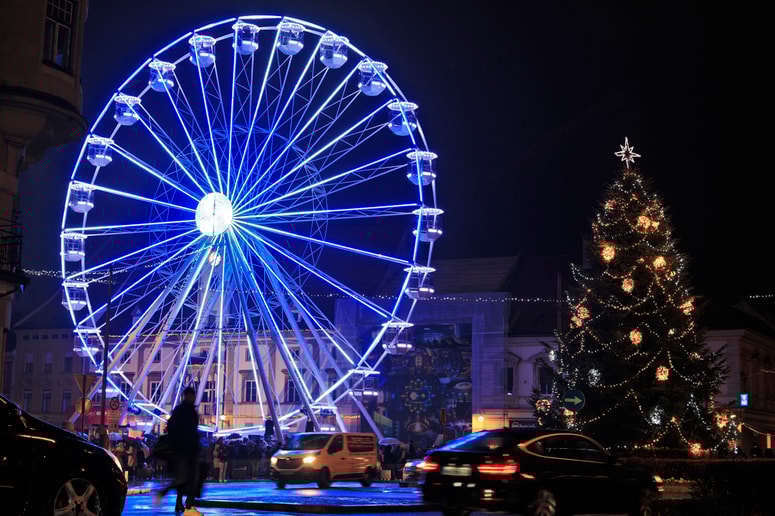 Glavna fotografija članka:Čarobni Maribor: Kje se šopiri sto smrečic in kakšno bo dogajanje ob prižigu luči