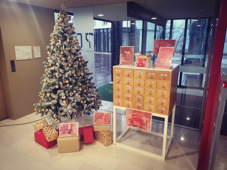 Knjižnični adventni katalog