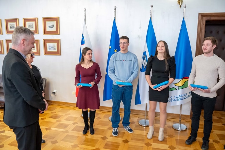Slovenjgraški župan je pripravil sprejem za prve štipendiste 
