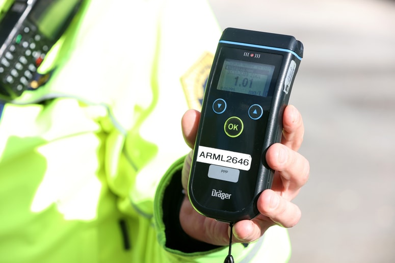 Glavna fotografija članka:V pustnem vikendu bodo policisti mariborske policijske uprave poostreno nadzirali psihofizično stanje voznikov