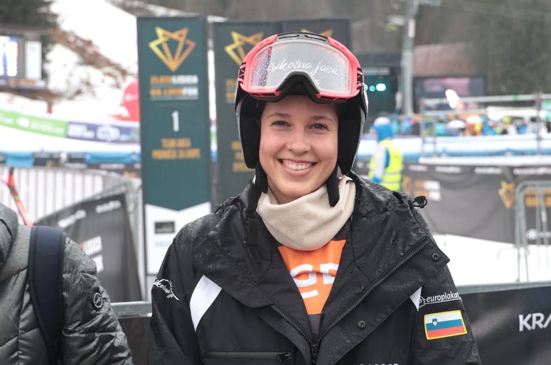 Nika Tomšič se na tekmah za svetovni pokal ni prebila do točk.