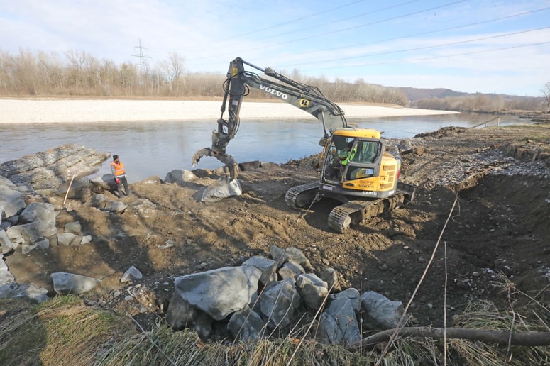 Glavna fotografija članka:Za naložbe v vodotoke v naslednjih letih 10-krat več sredstev