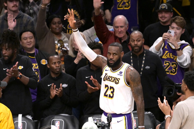 Glavna fotografija članka:(VIDEO) LeBron James prvi v ligi NBA presegel mejo 40.000 točk