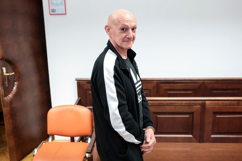 Marjan Elemir Rozman tik pred tem, ko je izvedel za razsodbo. 
