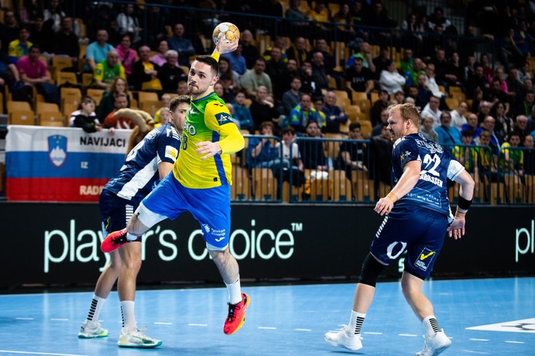 Verjetno je le vprašanje časa, kdaj bo mladega Mitjo Janca premamila kakšna ponudba iz tujine.