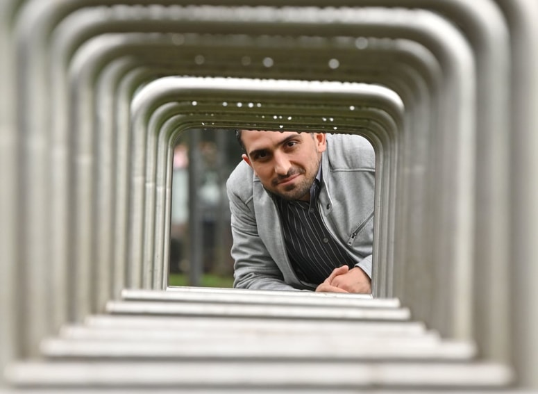 Furkan Güner: "Ljudje običajno uberemo lažji način, protestiramo in se počutimo bolje, prepričani, da smo s tem opravili svojo človeško, državljansko dolžnost. To ne bo spremenilo situacije v Palestini, spremenilo se bo le naše razpoloženje"