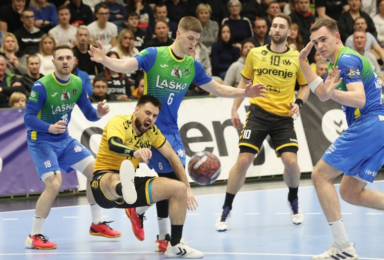 Večna rivala iz Celja in Velenja pred novo sezono nista prevetrila le igralskega kadra, temveč tudi pisarne. 