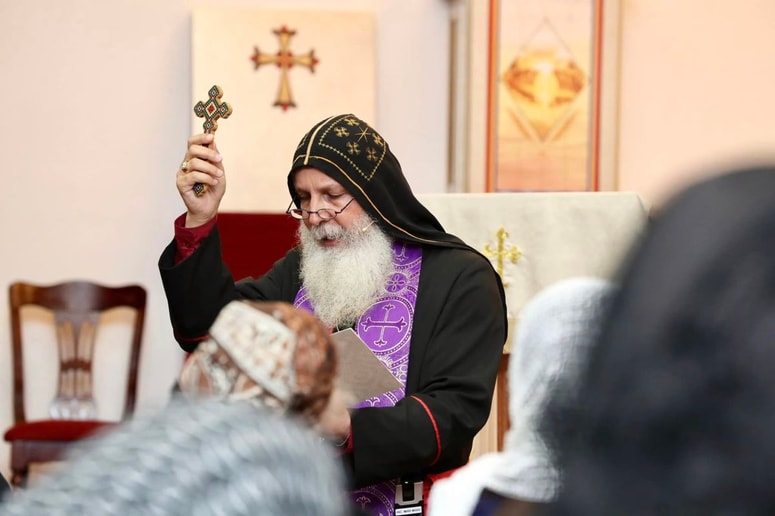 Napaden je bil škof Mar Mari Emmanuel