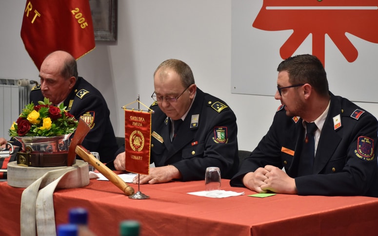 Delovno predsedstvo na skupščini Gasilske zveze Lenart 