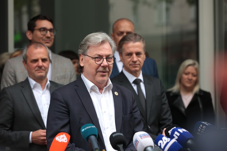 Glavna fotografija članka:Vojko Volk: Razprava o napotitvi vojakov v Ukrajino je prezgodnja