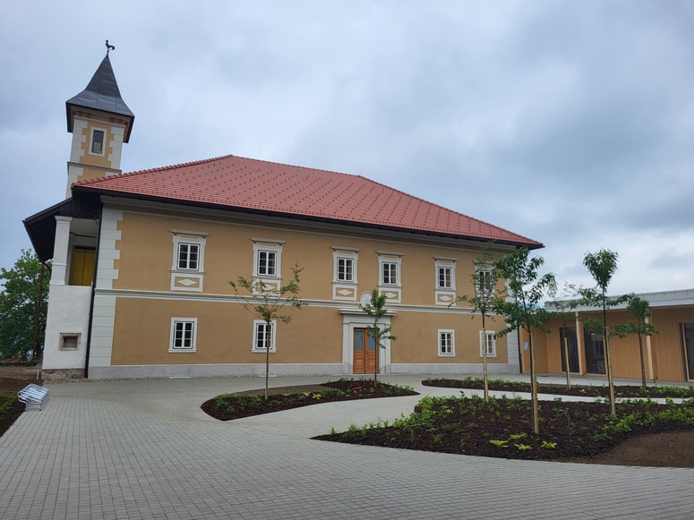 V dvorcu bo dnevni center in s tem prostor za kulturne dejavnosti, druženje, izobraževanje.