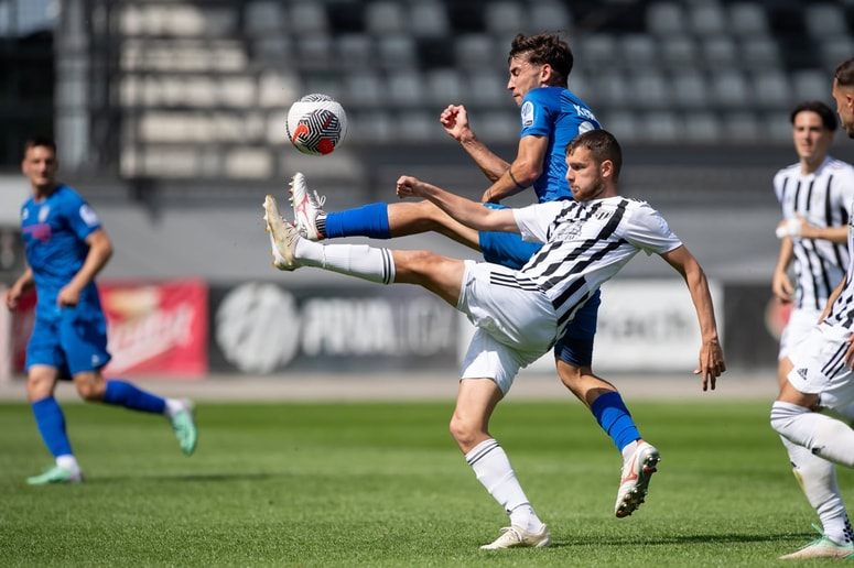 Glavna fotografija članka:Šport na TV