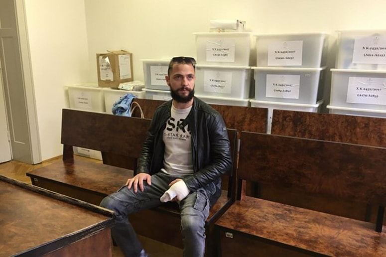 Marjan Grm je včeraj krivdo za nasilništvo zanikal. 