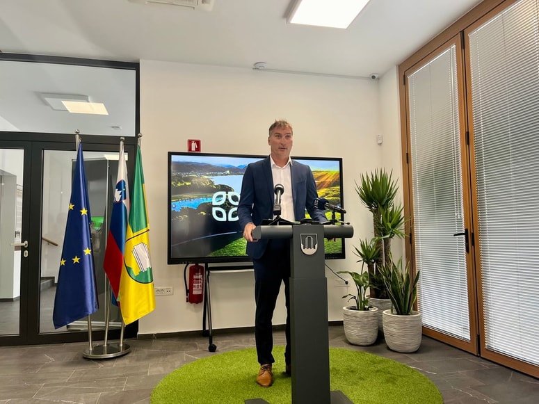 Vzpostavitev predstavništva bo za ZMOS pomenila pomemben organizacijski in finančni zalogaj, a hkrati ob Iztoku Moriju pričakujejo tudi velike učinke.  