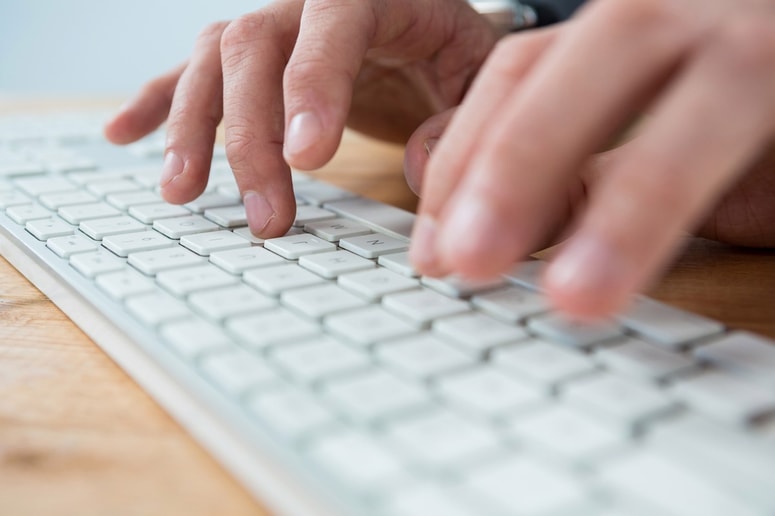 Ena najpogostejših oblik prevare cilja na prodajalce.