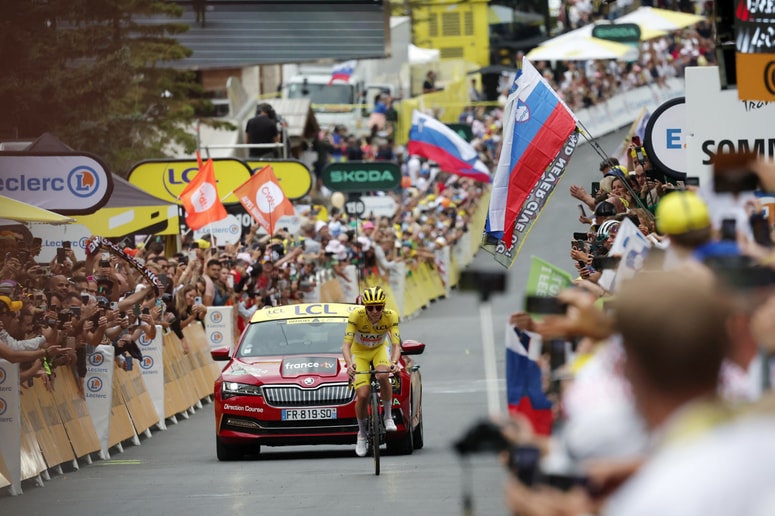 Ob novem slavju je Pogačar prednost povečal na več kot pet minut.