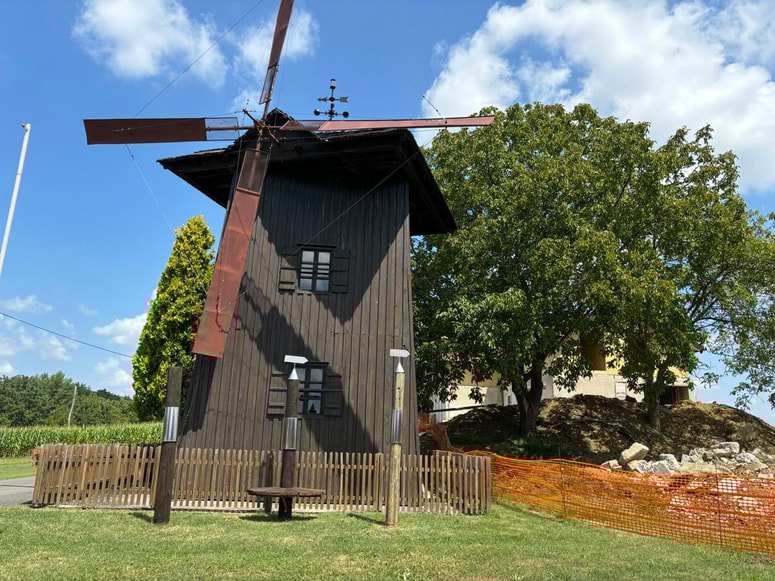 Mlin na veter na Stari Gori obuja tradicijo.  