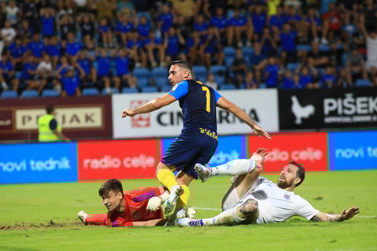 Popravni izpit Celjane čaka že v torek v Bratislavi. 