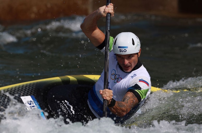 Po zadnjem olimpijskem nastopu je razočarani Peter Kauzer ugotavljal, da izgublja upanje nad tem športom. 