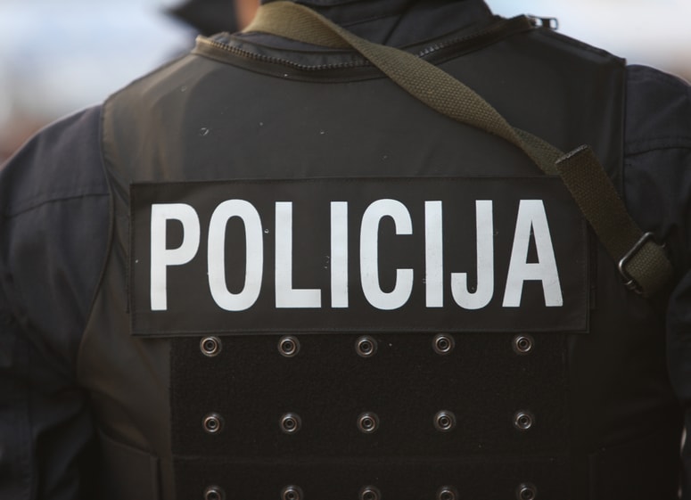 Organizatorji in policija pričakujejo večje število obiskovalcev, med katerimi bodo tudi pripadniki organiziranih navijaških skupin.