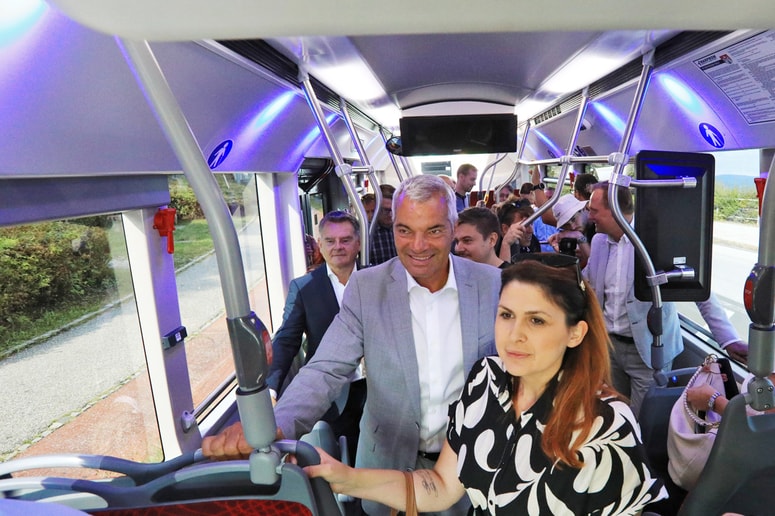 Prenova avtobusnih linij je samo še okrepila prepričanje, da so za župana Arsenoviča tisti na obrobju mesta drugorazredni meščani. 