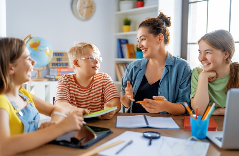 Glavna fotografija članka:Pomanjkanje učiteljev: Stabilnost zaposlitve marsikomu ni dovolj pomemben dejavnik