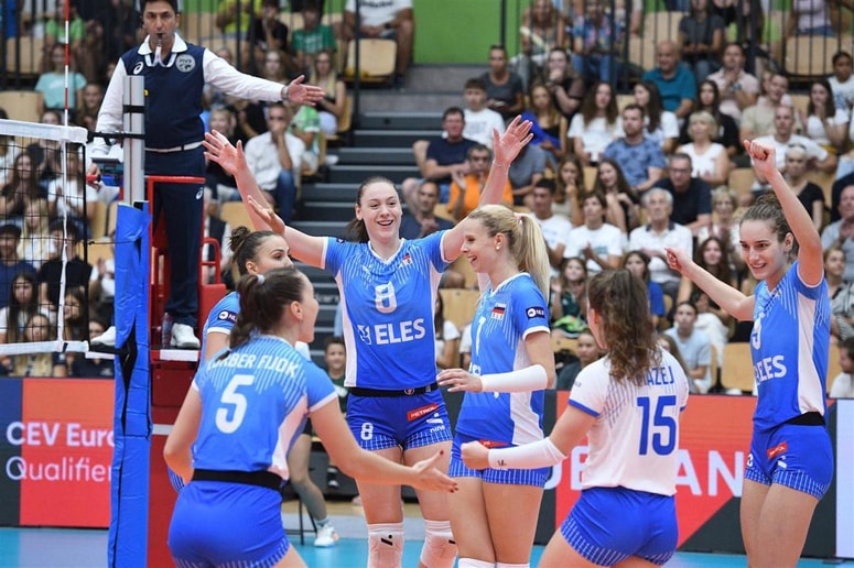 Glavna fotografija članka:"Svoboda izražanja velja tudi za odbojkarice"