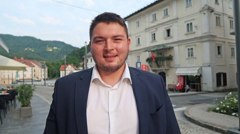Andrej Poglajen. Ob prvi izvolitvi je bil star komaj 25 let.