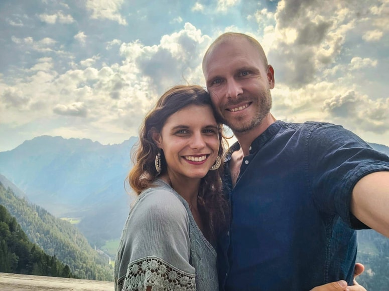 Glavna fotografija članka:Partnerstvo je ogledalo našega življenja