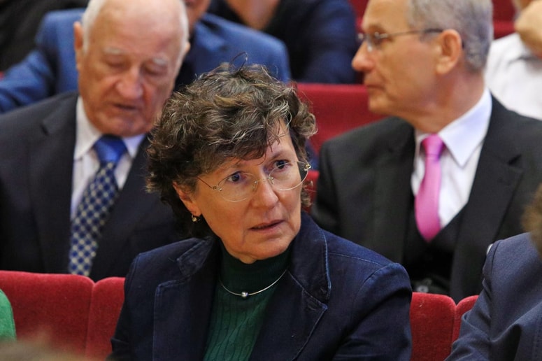 Biobanke, ki je bila na našem trgu prisotna več kot 16 let, ni več. Njen posel in zaposlene je prevzelo podjetje v lasti Gordane Živčec Kalan, nekdanje predsednice Zdravniške zbornice Slovenije.