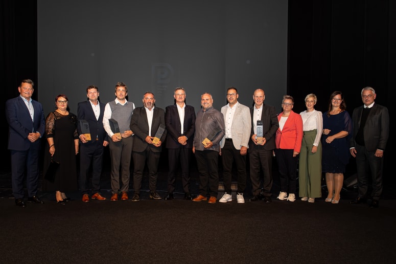 Zmagovalci izbora za pomurska podjetja leta 2023, ki sta jih razglasila Vestnik in Pomurska gospodarska zbornica.

 