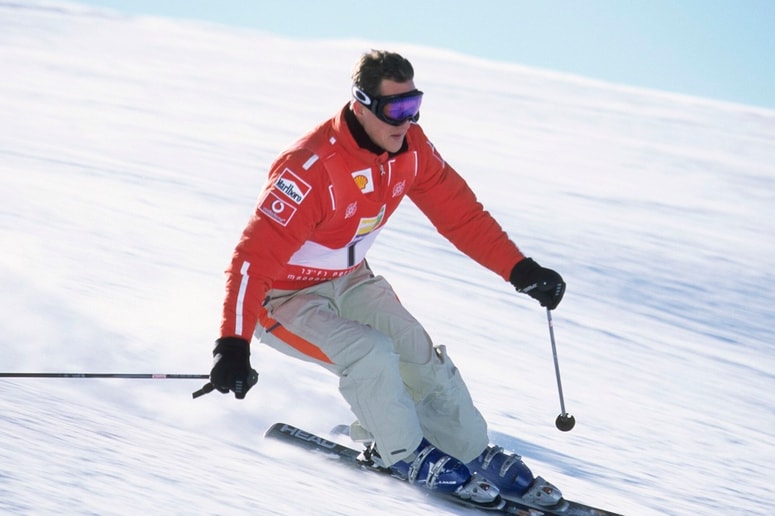 Poškodoval se je med smučanjem. 