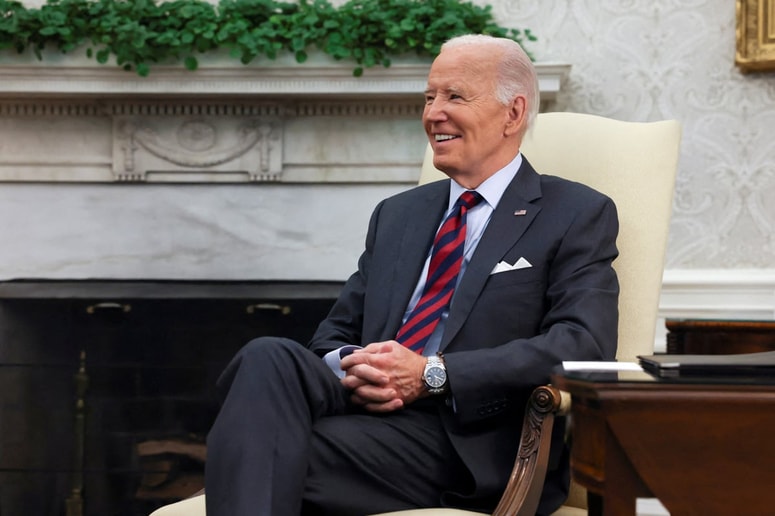 Do tega izjemnega zneska je Joe Biden upravičen zaradi kombinacije svoje predsedniške funkcije in desetletij, ki jih je preživel kot zvezni uslužbenec, sprva kot senator in kasneje kot podpredsednik ZDA.