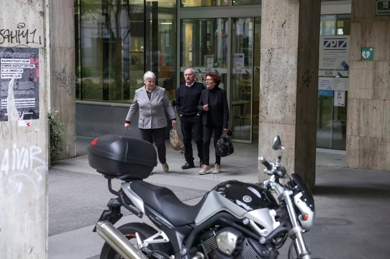 Za predčasno upokojitev se odloči zelo malo ljudi, saj si jo načeloma lahko "privoščijo" le tisti z višjimi plačami in posledično višjimi pokojninami.