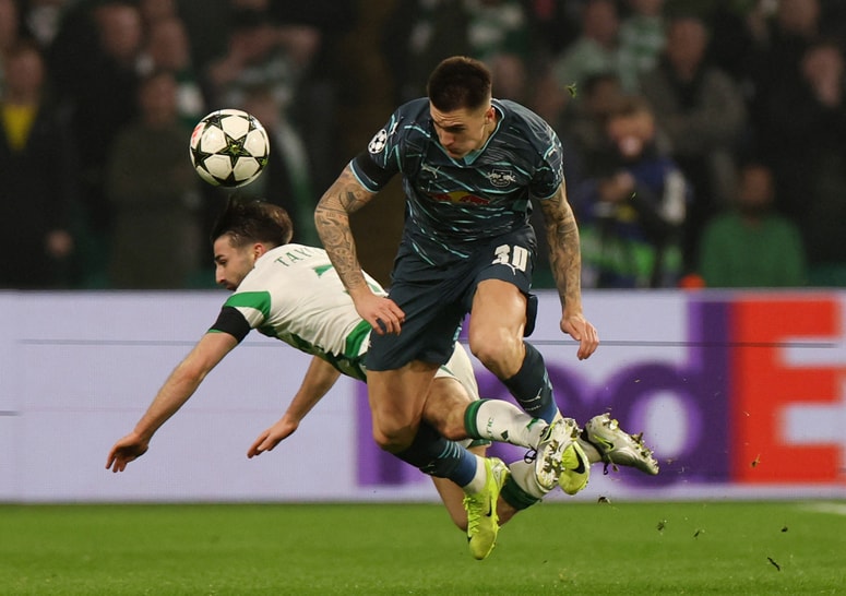 Glavna fotografija članka:Šport na TV