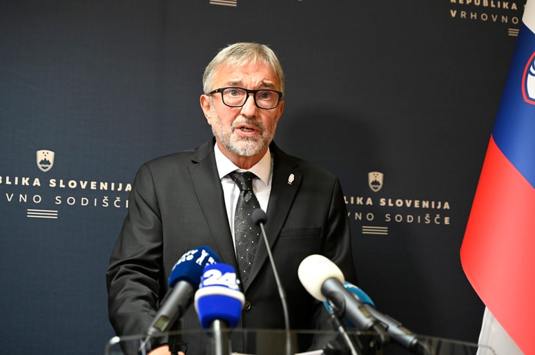 Predsednik vrhovnega sodišča Miodrag Đorđević bo mandat zaključil na polovici. 