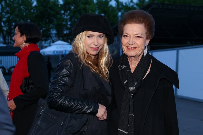 Marta Zore in in Elza Budau