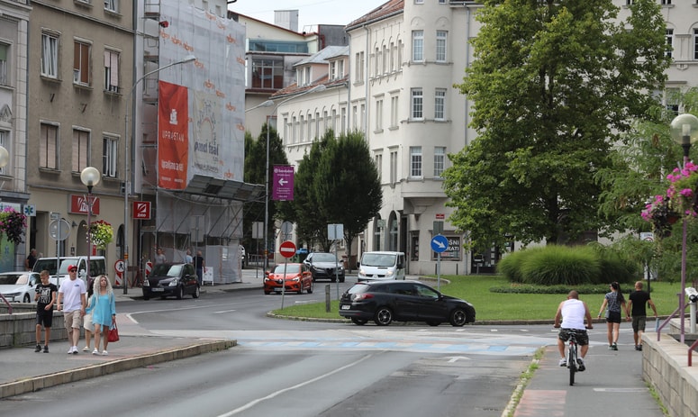Glavna fotografija članka:(PISMO BRALCA) Ali bomo v Mariboru izgubili Trg revolucije?