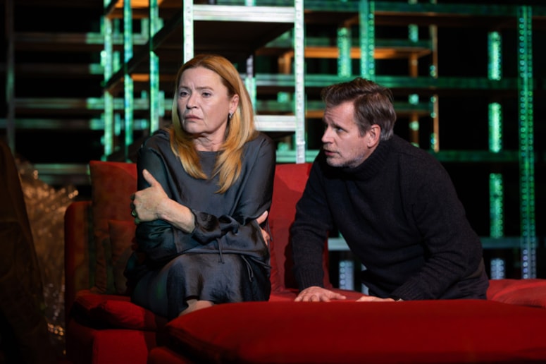 Razodetje: Vesna Jevnikar in Aljoša Ternovšek 