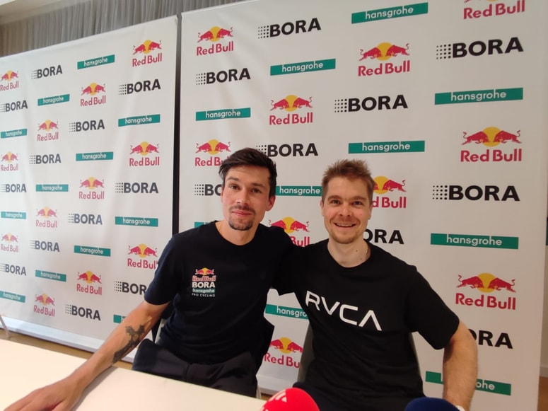 Idrijčan je vesel, da je spet ob Zasavcu, in komaj čaka, da mu bo lahko pomagal. 