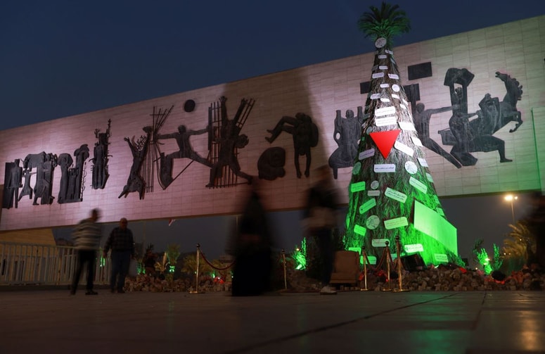 Glavna fotografija članka:(SREČNO, SLOVENIJA) Zoran Predin: Lepo je v naši domovini biti politik na oblasti